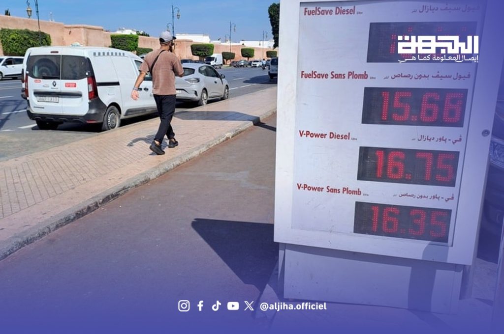 مهنيو طاكسيات الرباط يلوحون بالإضراب بسبب الغازوال