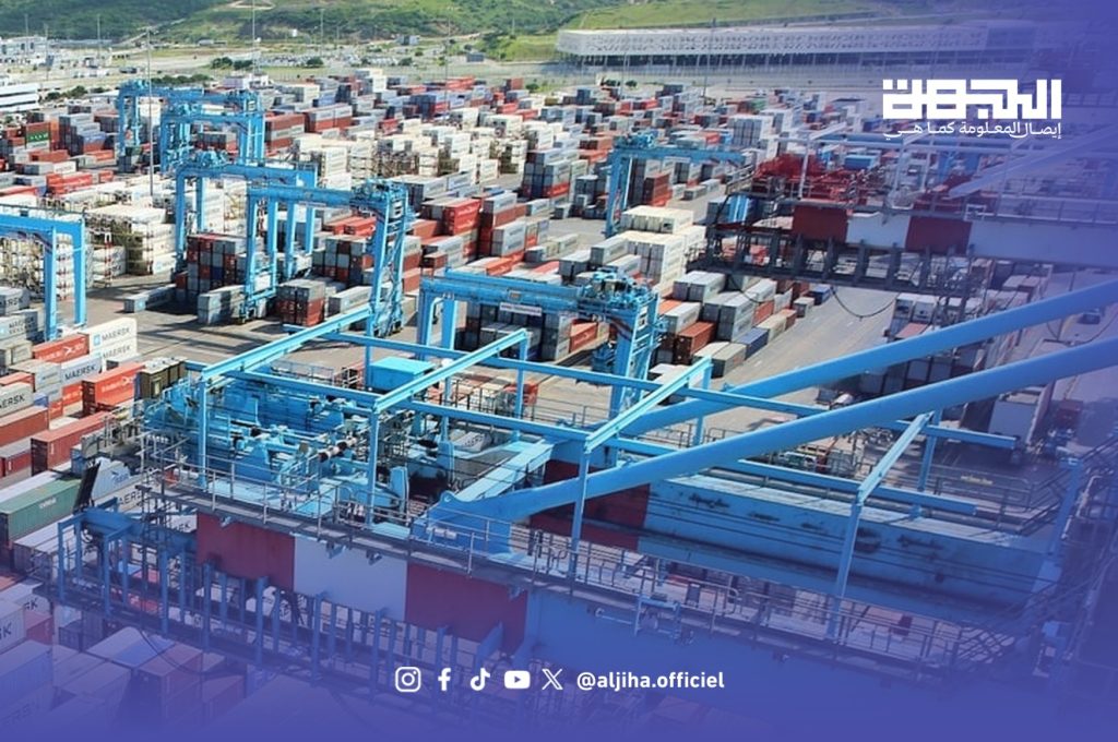 تكدس الحاويات يرفع كلفة الواردات ويهدد الأسعار